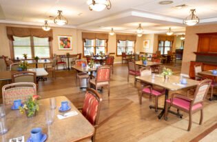Connections Memory Support Services dining room