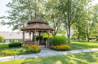 Gazebo at Country Meadows of Bethlehem